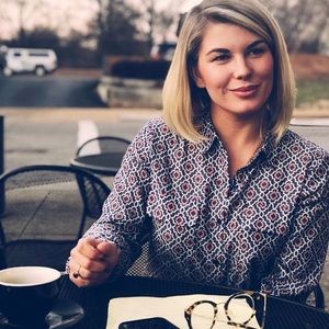 Express patterned button down